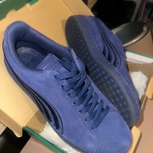 Men’s suede Pumas